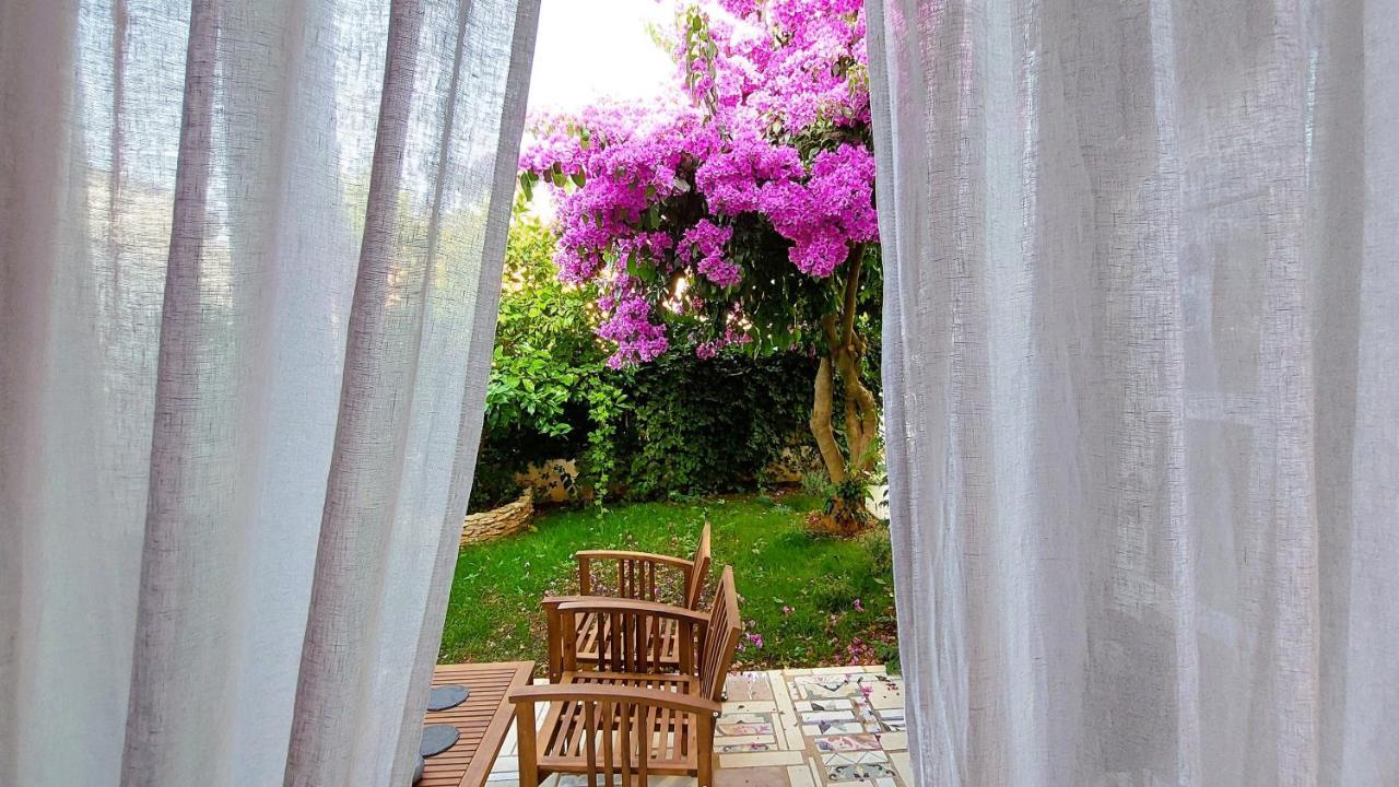 Holiday Home Zora: Family Retreat Near Kamenjak Nature Park Premantura Exterior photo